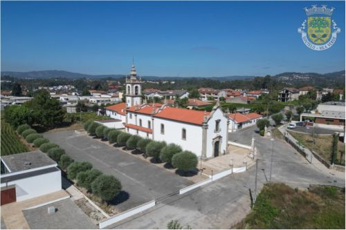 Igreja Paroquial S&atilde;o Miguel Soutelo